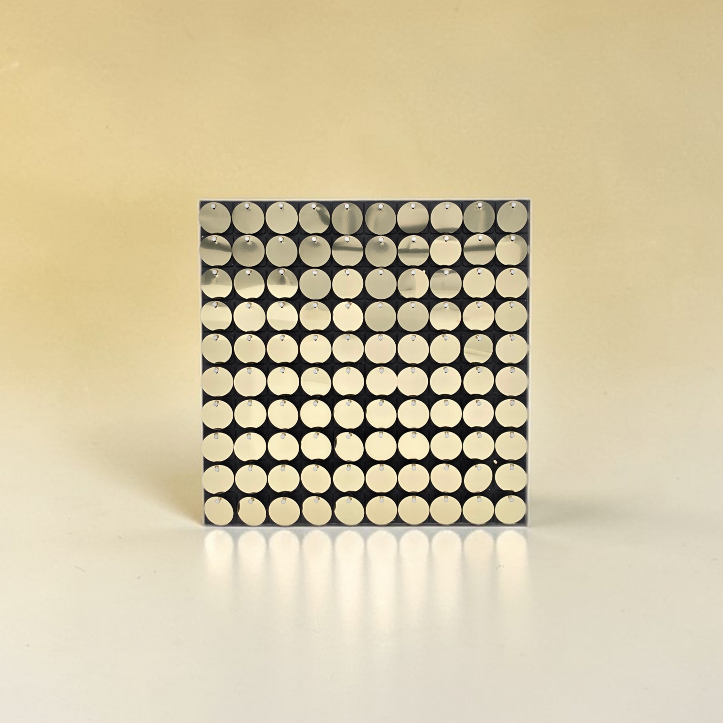 Shimmer Wall - Champagne Round- Portofino