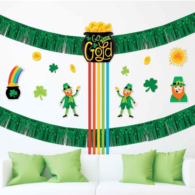 St Patrick's Day Decorating Kit - Amscan